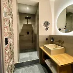 Deluxe Mit Balkon Und Fruehstueck Im Reindahls Wilkendorf