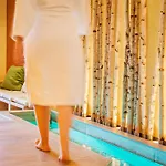 Deluxe Mit Balkon Und Fruehstueck Im Reindahls Wilkendorf