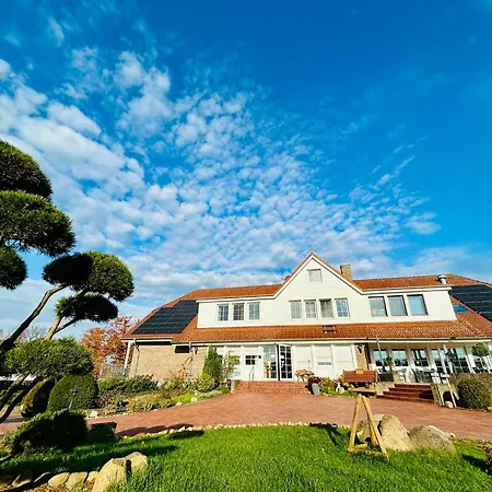 Deluxe Mit Balkon Und Fruehstueck Im Reindahls Διαμέρισμα