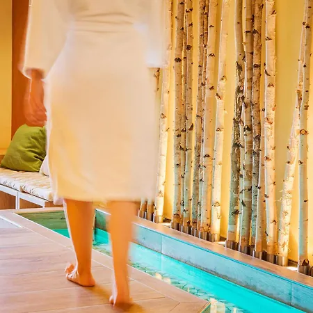 Deluxe Mit Balkon Und Fruehstueck Im Reindahls Wilkendorf