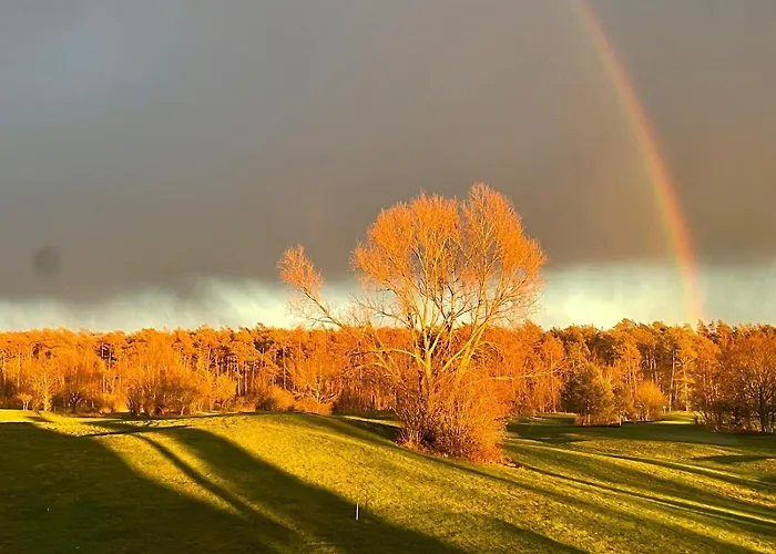 Deluxe Mit Balkon Und Fruehstueck Im Reindahls Lejlighed Wilkendorf